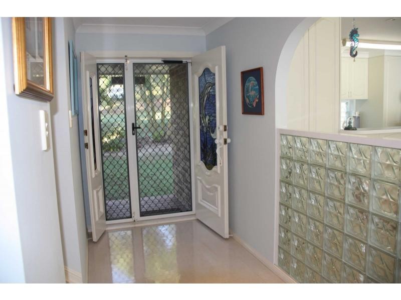 115 Beelong Street, Macleay Island QLD 4184