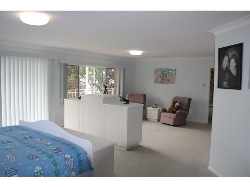 115 Beelong Street, Macleay Island QLD 4184