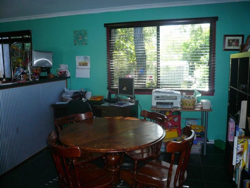 31 Kardinia Street, Macleay Island QLD 4184