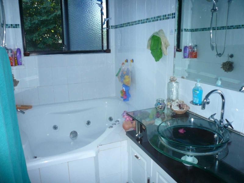 31 Kardinia Street, Macleay Island QLD 4184