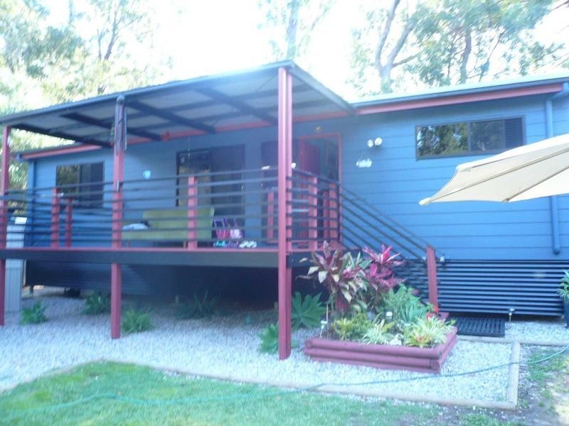 31 Kardinia Street, Macleay Island QLD 4184
