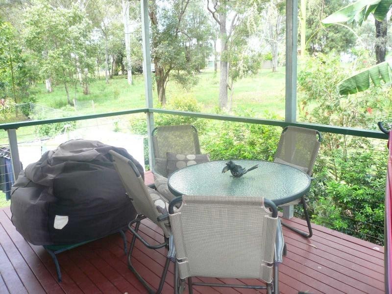 21 Columbia Street, Macleay Island QLD 4184