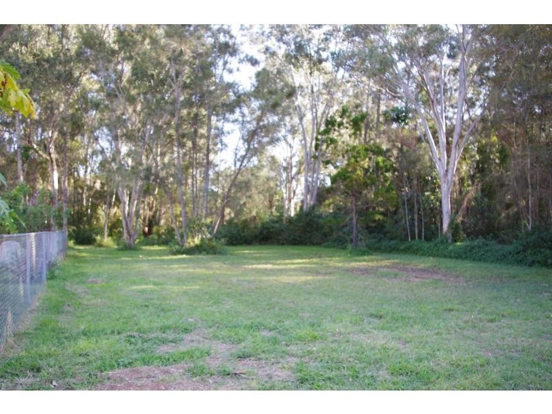 4 Goodsell Crescent, Lamb Island QLD 4184