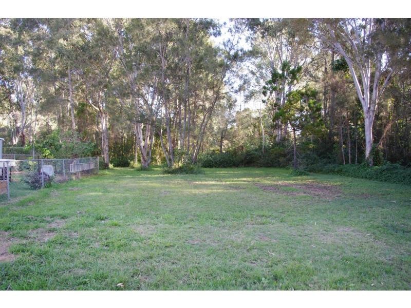 4 Goodsell Crescent, Lamb Island QLD 4184