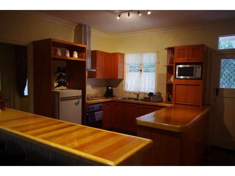 43 Charles Terrace, Macleay Island QLD 4184
