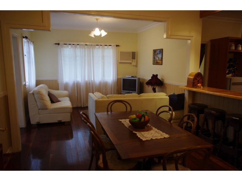 43 Charles Terrace, Macleay Island QLD 4184