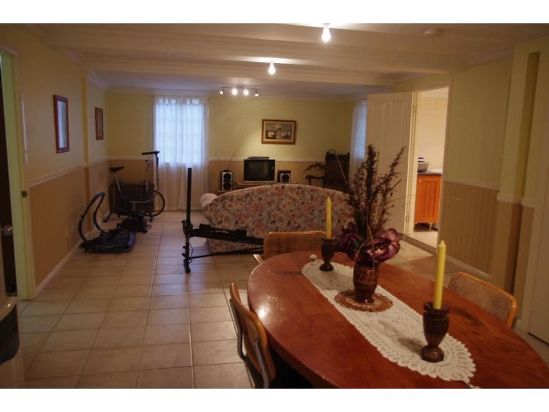 43 Charles Terrace, Macleay Island QLD 4184