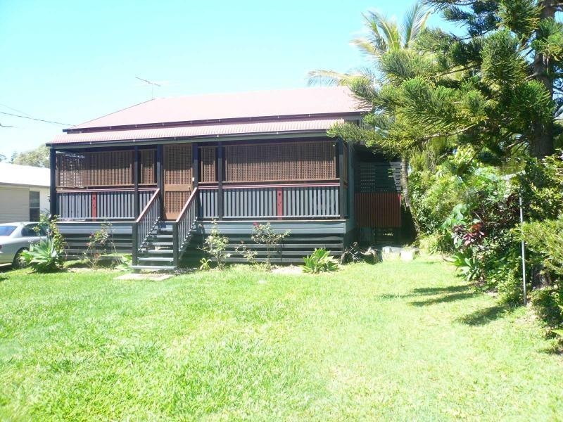 20 Alkira Street, Macleay Island QLD 4184