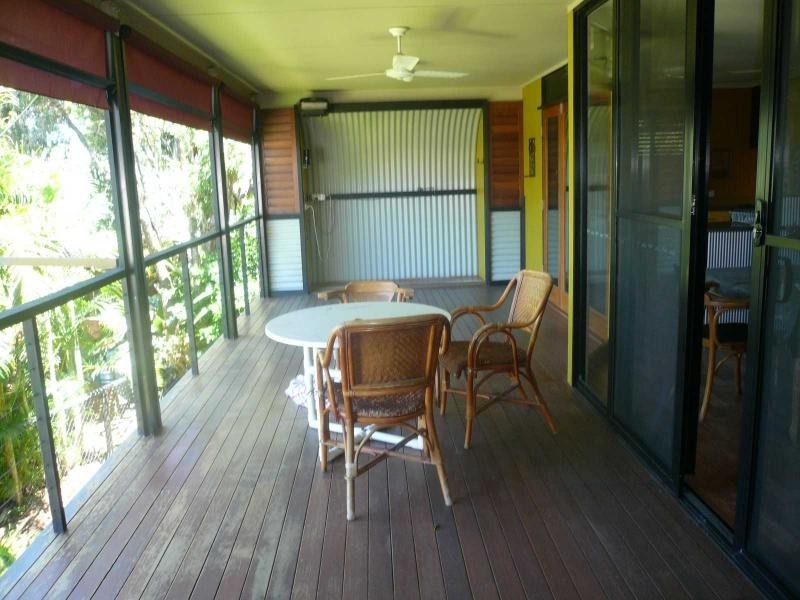 20 Alkira Street, Macleay Island QLD 4184