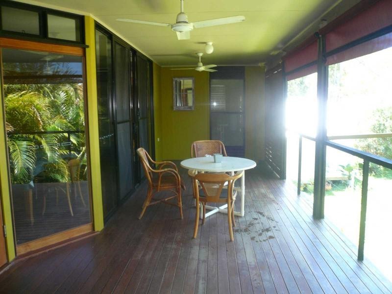 20 Alkira Street, Macleay Island QLD 4184