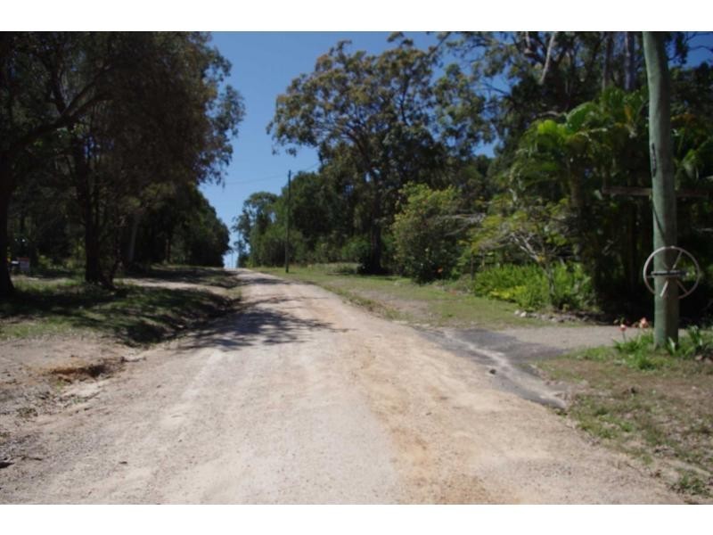 2 Natone Terrace, Macleay Island QLD 4184