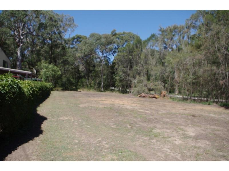 2 Natone Terrace, Macleay Island QLD 4184