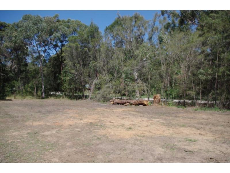 2 Natone Terrace, Macleay Island QLD 4184
