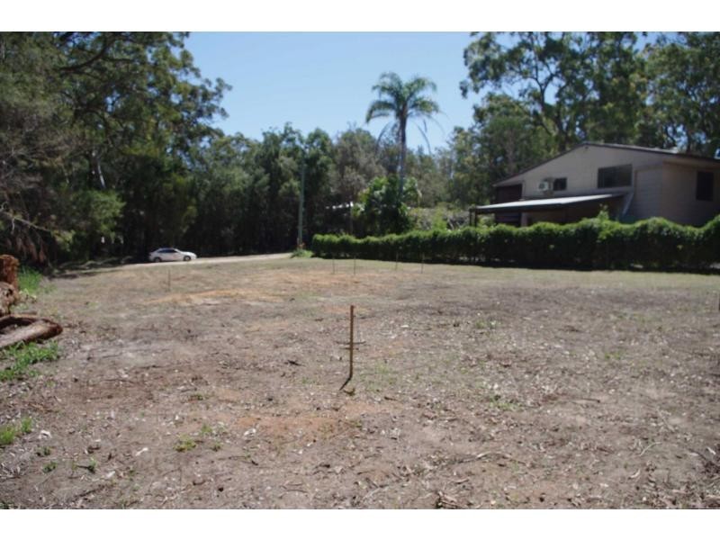 2 Natone Terrace, Macleay Island QLD 4184