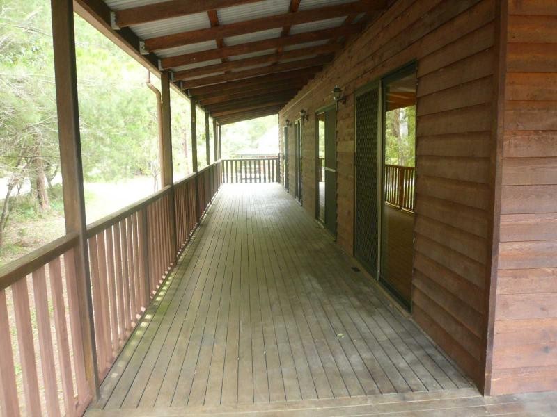 40 Piccaninny Street, Macleay Island QLD 4184