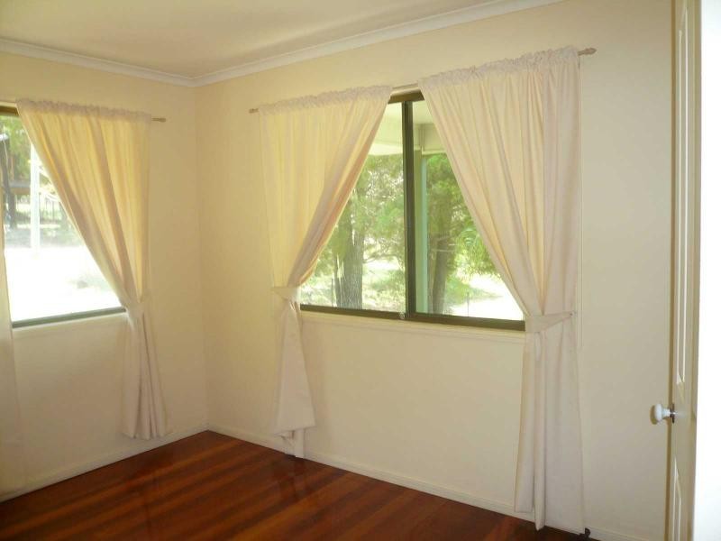 20-22 Weeroona Avenue, Macleay Island QLD 4184