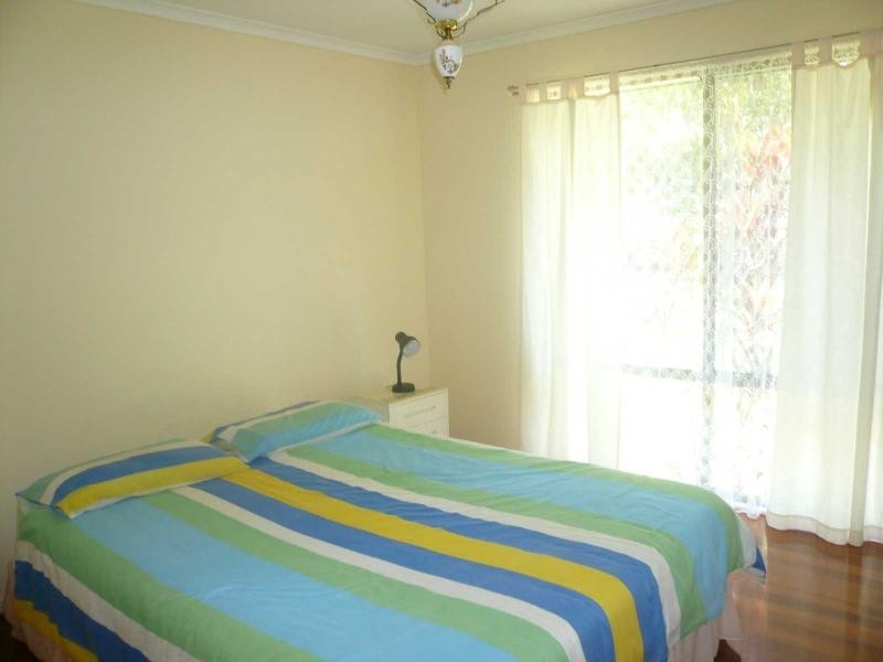 20-22 Weeroona Avenue, Macleay Island QLD 4184