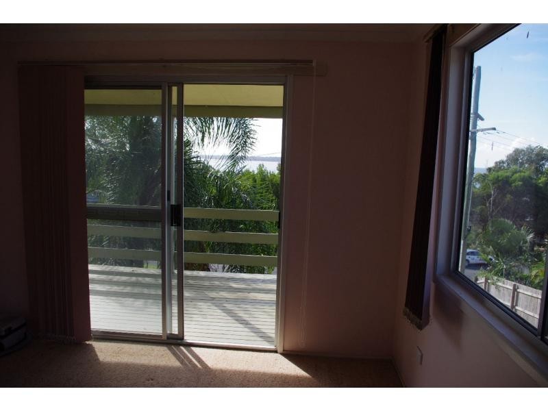 60 Coondooroopa Drive, Macleay Island QLD 4184