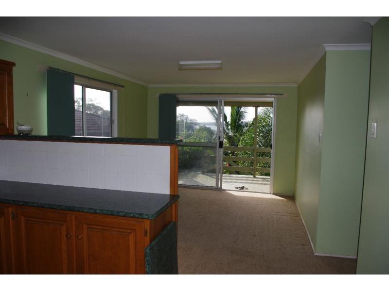 60 Coondooroopa Drive, Macleay Island QLD 4184