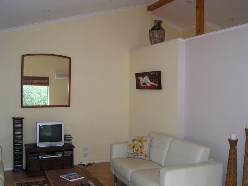 7 Bertram Road, Karragarra Island QLD 4184