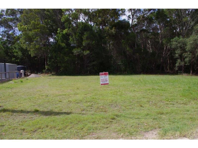 17 Sentosa Terrace, Macleay Island QLD 4184