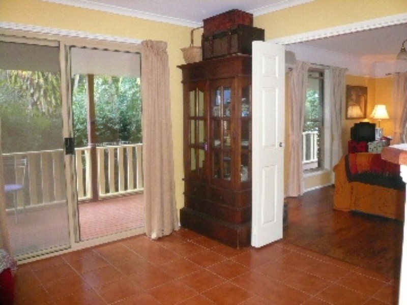 35 Kardinia Street, Macleay Island QLD 4184