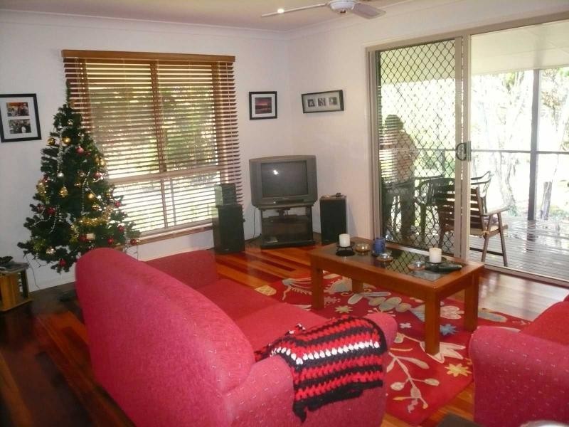 10 Ore Street, Macleay Island QLD 4184