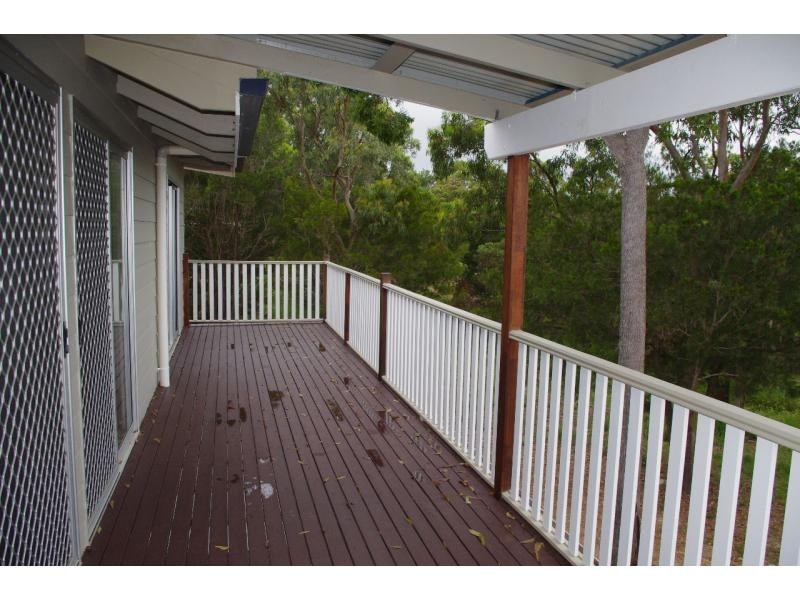 63 Eastbourne Terrace, Macleay Island QLD 4184