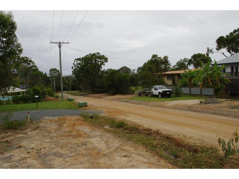 63 Eastbourne Terrace, Macleay Island QLD 4184