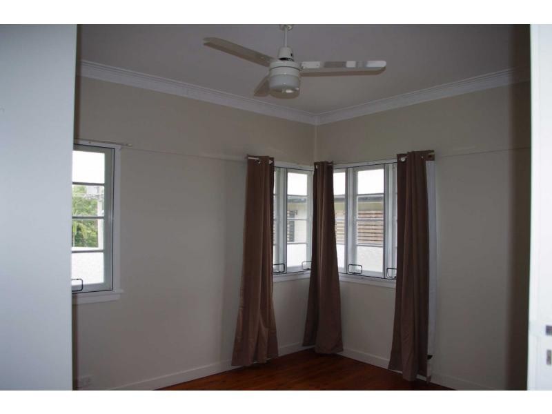 30 Tukkeri Street, Macleay Island QLD 4184