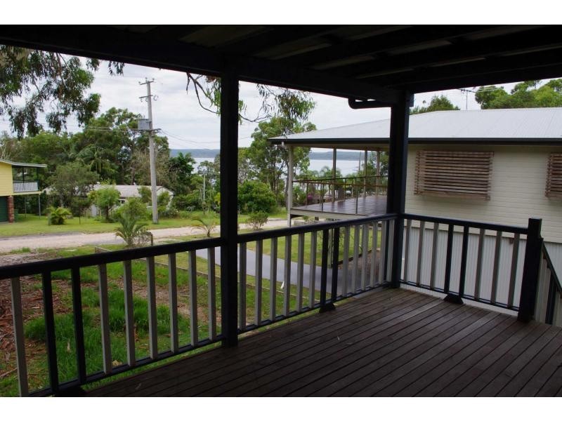 30 Tukkeri Street, Macleay Island QLD 4184