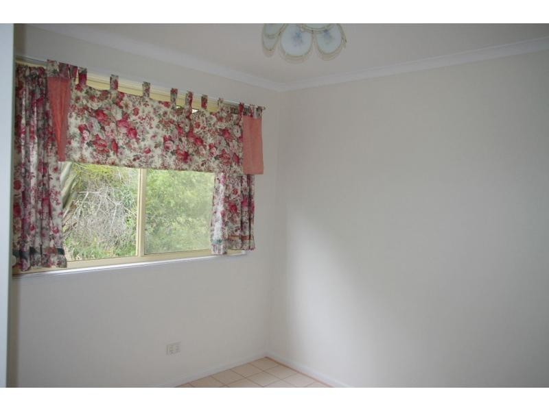 38 Blue Bay Crescent, Macleay Island QLD 4184