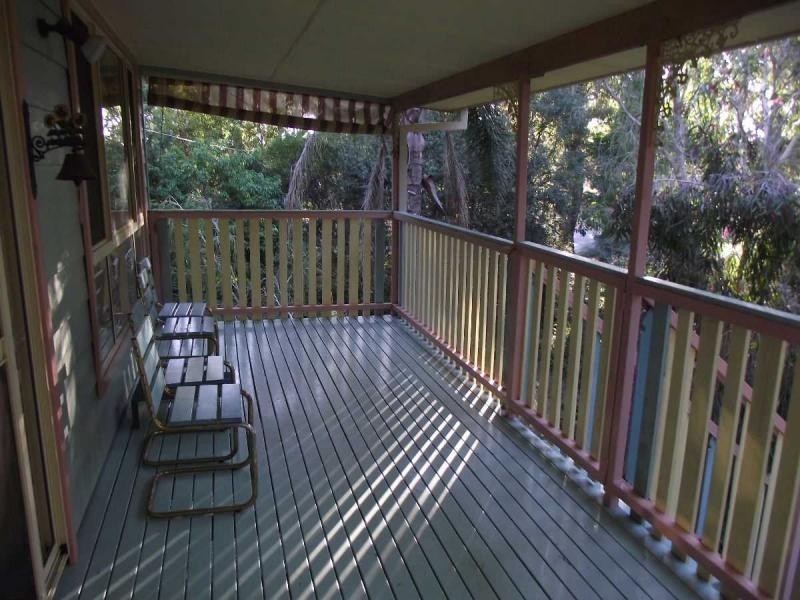 38 Blue Bay Crescent, Macleay Island QLD 4184