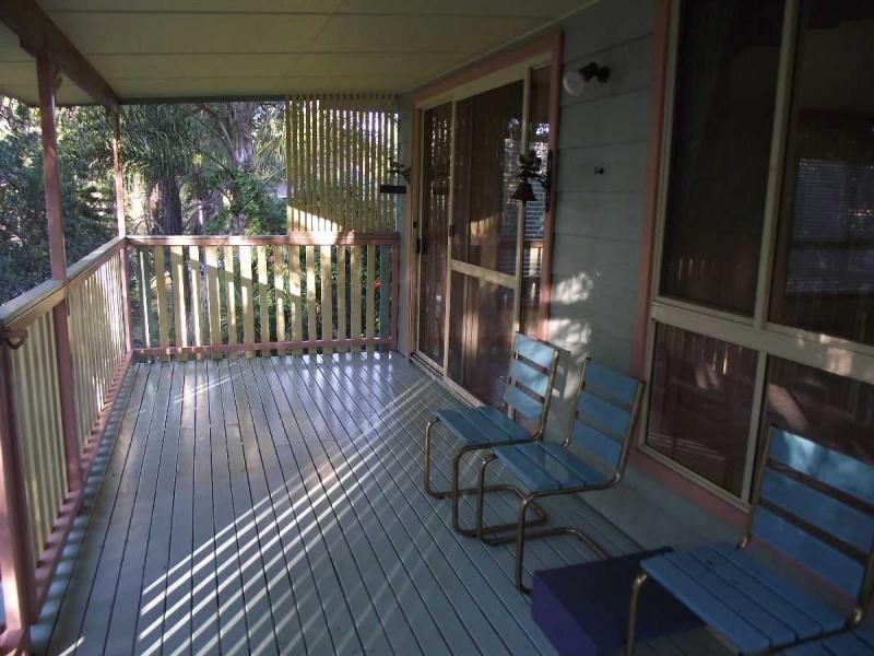38 Blue Bay Crescent, Macleay Island QLD 4184