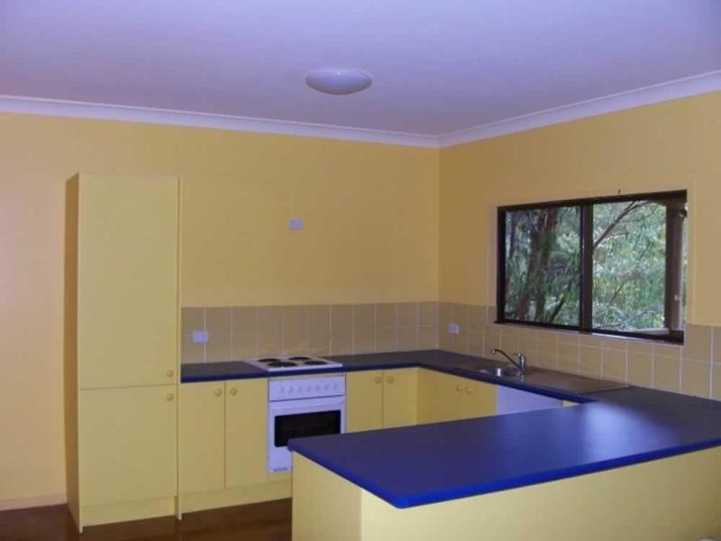40 Piccaninny Street, Macleay Island QLD 4184