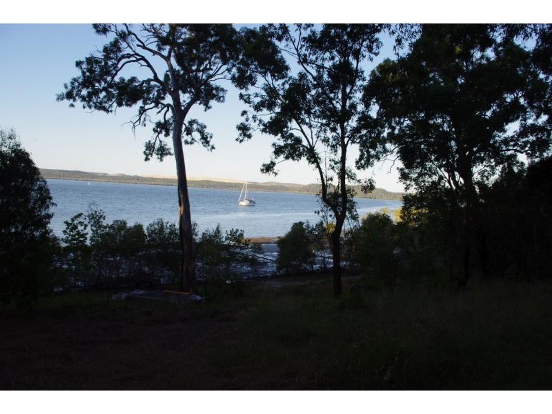 48 The Esplanade, Karragarra Island QLD 4184