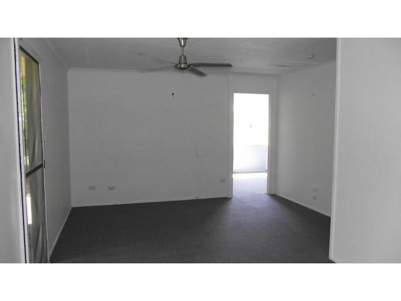 8 William Street, Macleay Island QLD 4184