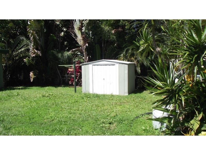 8 William Street, Macleay Island QLD 4184