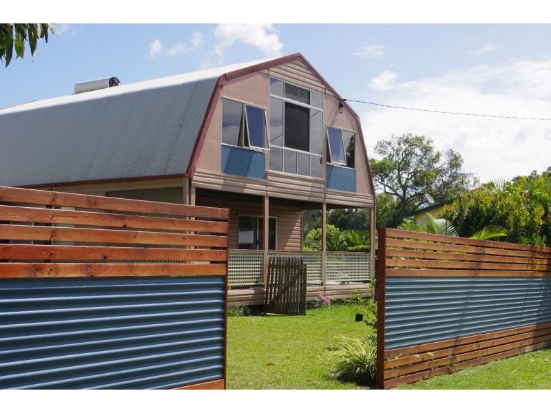 64-66 Scotts Road, Macleay Island QLD 4184