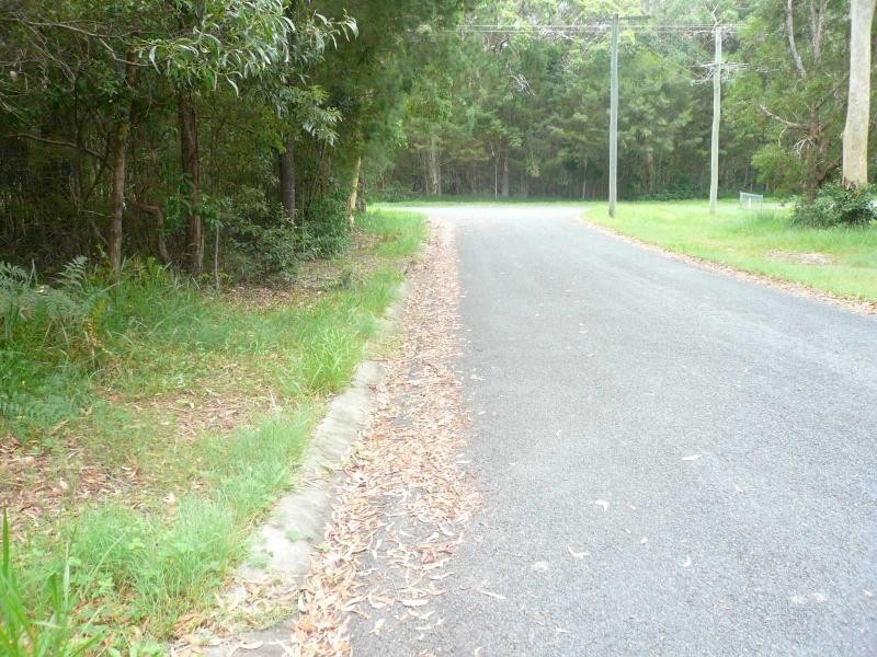 4 Kooberry Street, Macleay Island QLD 4184