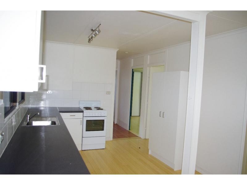 109 Treasure Island Avenue, Karragarra Island QLD 4184