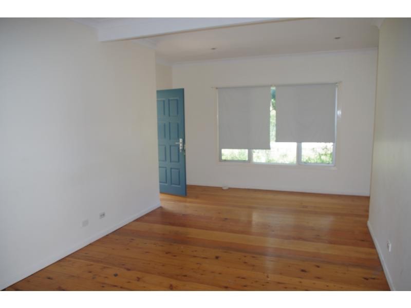 22 Tingara Street, Macleay Island QLD 4184