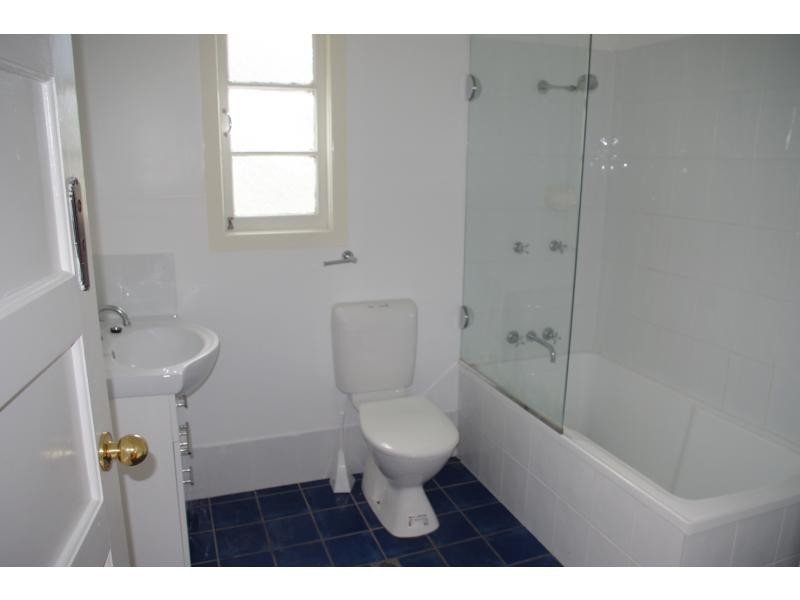22 Tingara Street, Macleay Island QLD 4184