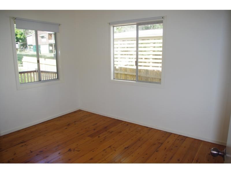 22 Tingara Street, Macleay Island QLD 4184