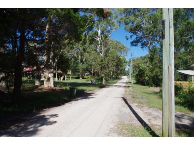 22 Tingara Street, Macleay Island QLD 4184