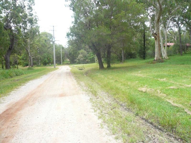 3 Kardinia Street, Macleay Island QLD 4184