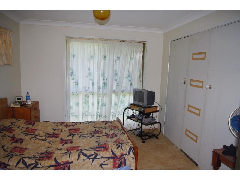 21 Leonie Crescent, Lamb Island QLD 4184