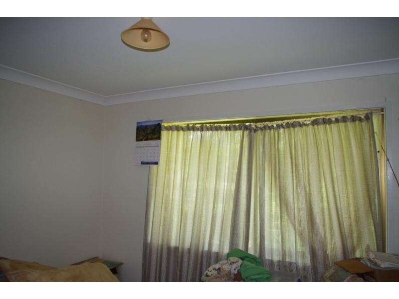 21 Leonie Crescent, Lamb Island QLD 4184