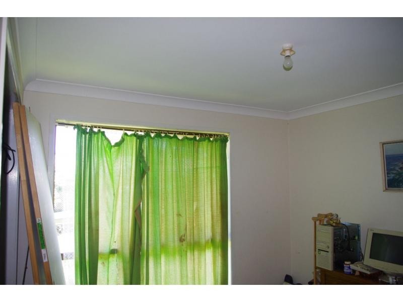 21 Leonie Crescent, Lamb Island QLD 4184