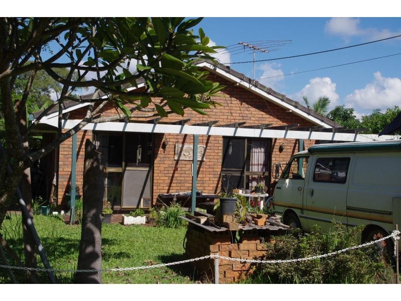 21 Leonie Crescent, Lamb Island QLD 4184